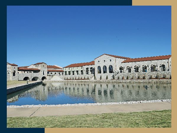 Entrada Restaurant Row